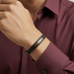 دستبند چرم و طلا چشم